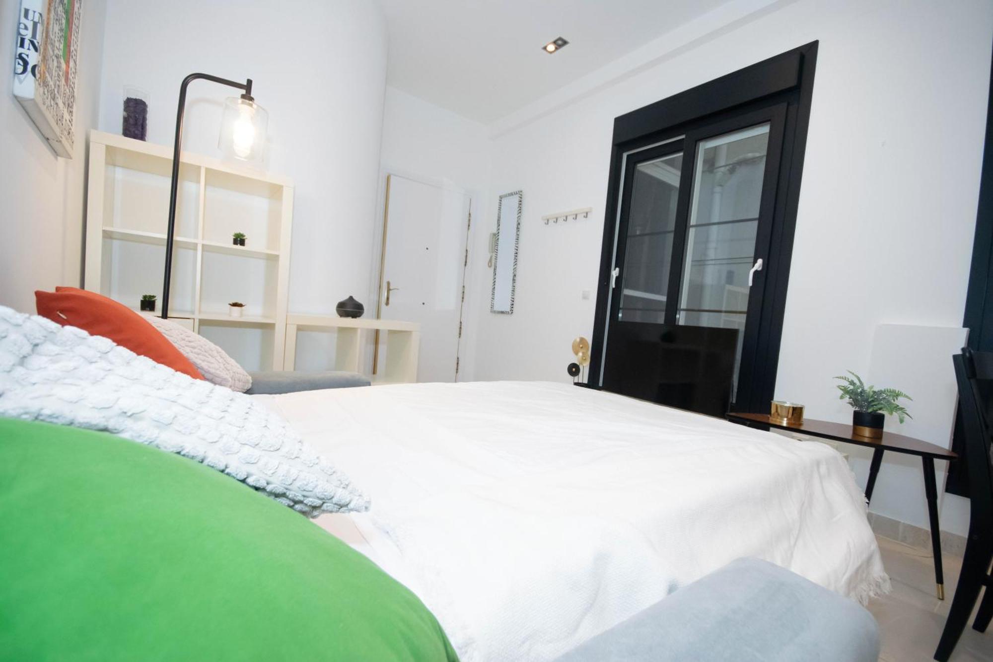 For You Rentals Apartamento Temporal Con Encanto En Malasana Min24 マドリード エクステリア 写真